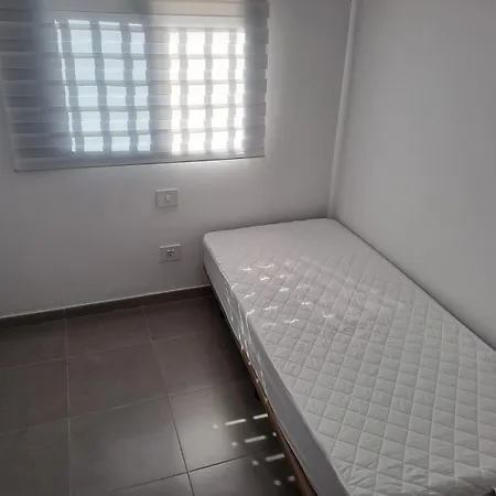Apartamento Sofia 3 מלון *