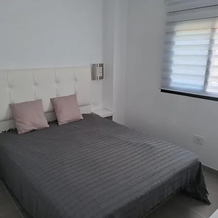 מלון Apartamento Sofia 3