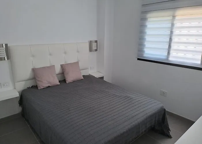 מלון Apartamento Sofia 3